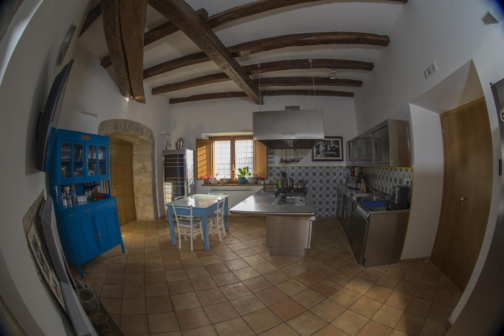 Palazzo Tronconi Villa Arce Buitenkant foto