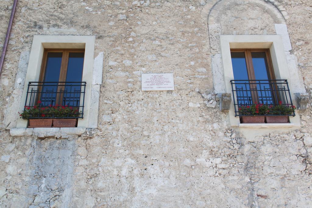 Palazzo Tronconi Villa Arce Buitenkant foto